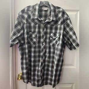 Wrangler short sleeve Women Wrangler shirt 👕 size 2X